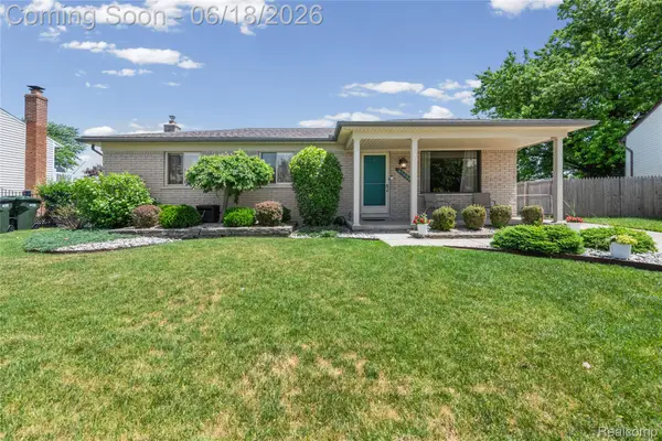 41594 Harvard Drive, SterlingHeights, MI 48313