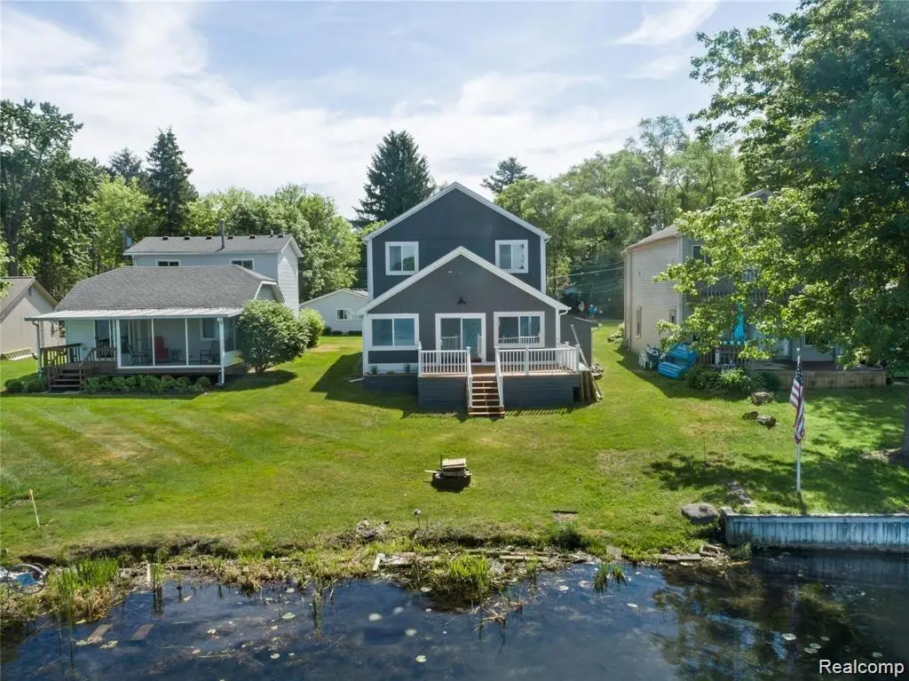 3515 Highland Boulevard, Highland, MI 48356 - #1
