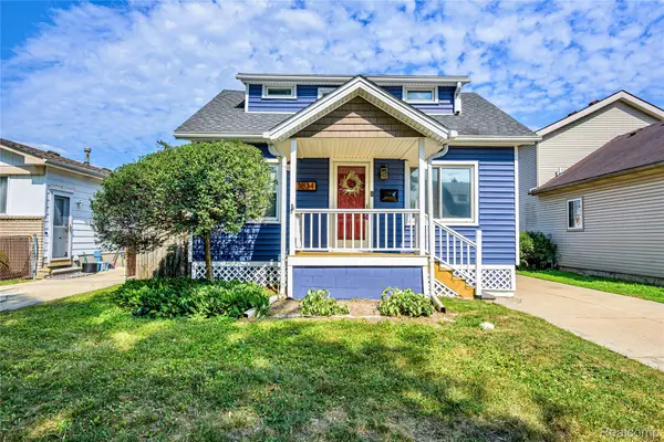 3834 Oakshire Avenue, Berkley, MI 48072