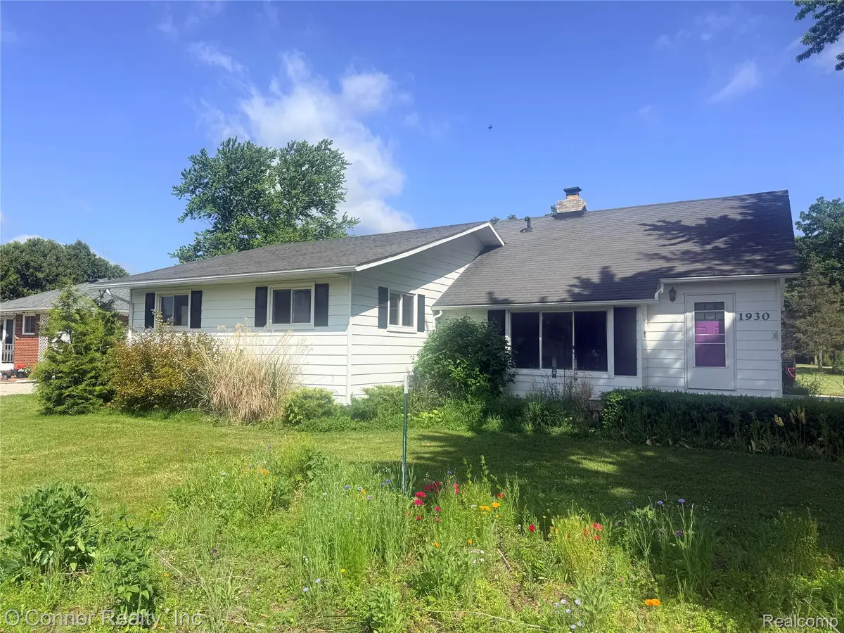 1930 Gratiot Blvd, Marysville, MI 48040 - #1