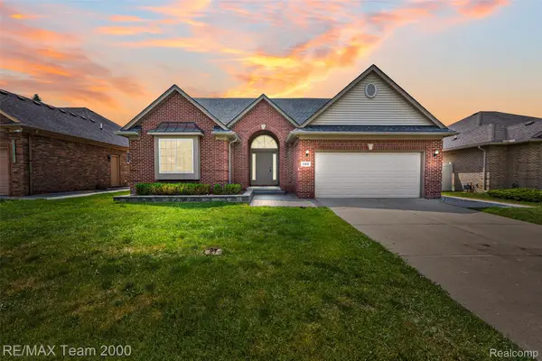 288 Red Mill Drive, Inkster, MI 48141