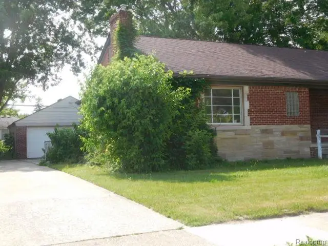 23855 Couzens Avenue, Hazel Park, MI 48030 - #3