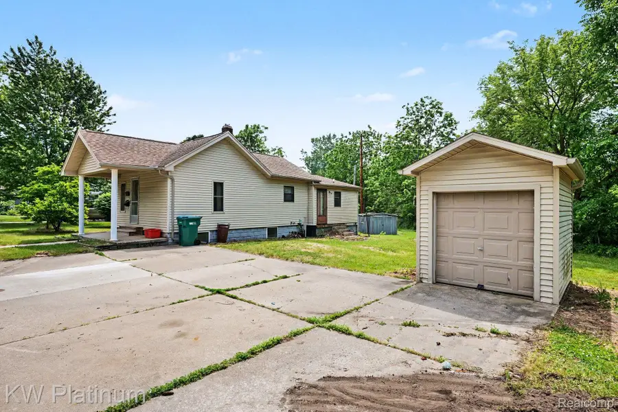 34926 Ridge Road, Richmond, MI 48062 - #2