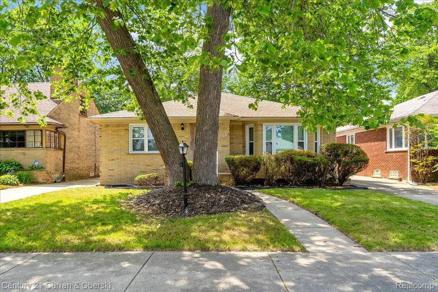 20123 Lauder Street, Detroit, MI 48235 - #3