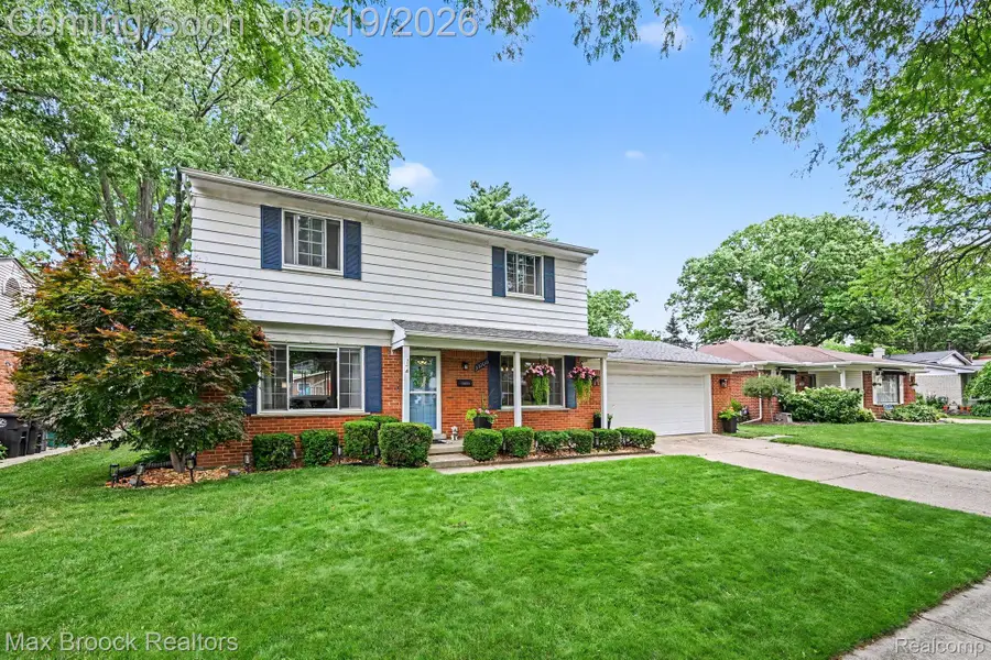 33000 Perth Street, Livonia, MI 48154 - #3