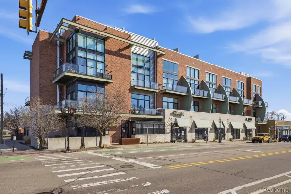 211 E E 9 Mile Road Road #313, Ferndale, MI 48220