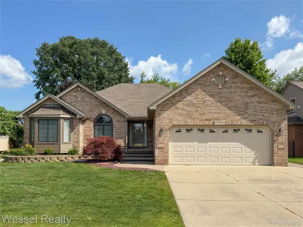 17575 Rocco Drive, Macomb, MI 48044