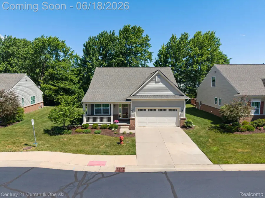 1086 Paddock Drive, South Lyon, MI 48178 - #2