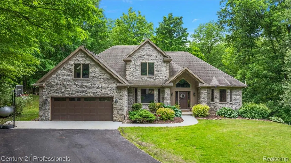 9867 Rainbow Ridge Drive, Schoolcraft, MI 49087 - #1