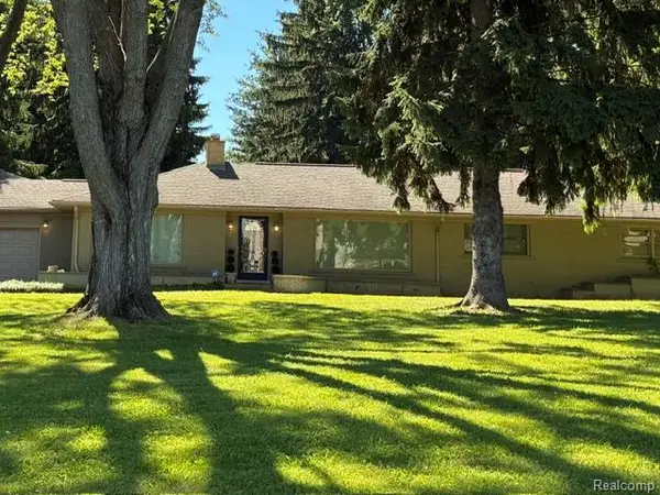 1519 Groton Road, BloomfieldHills, MI 48302