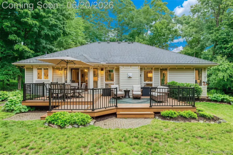 5901 Ford Road, Commerce Township, MI 48382 - #2