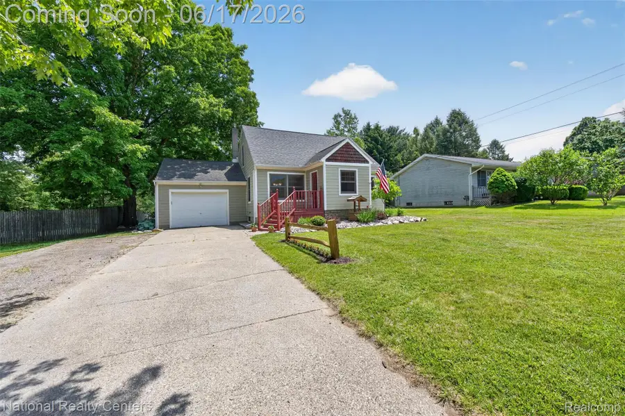 502 N Main Street, Webberville, MI 48892 - #2