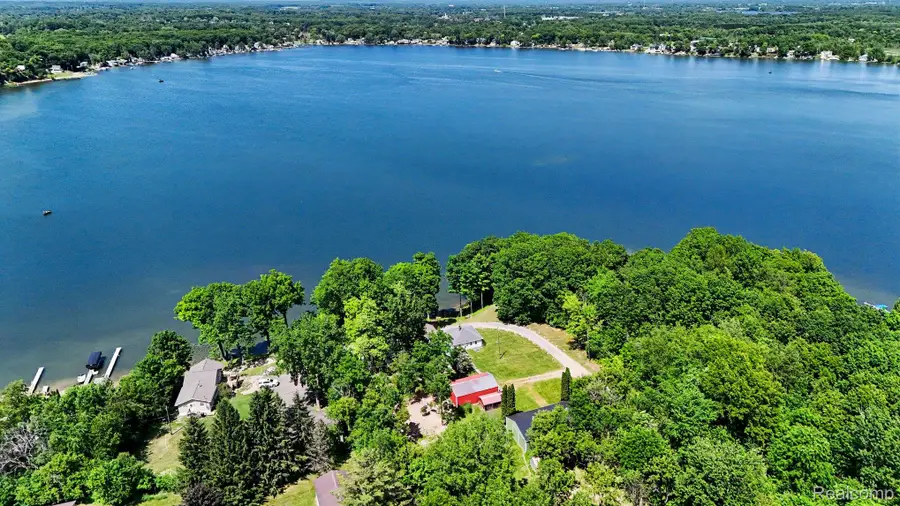 3931 S Shore Drive, Lapeer, MI 48446 - #3