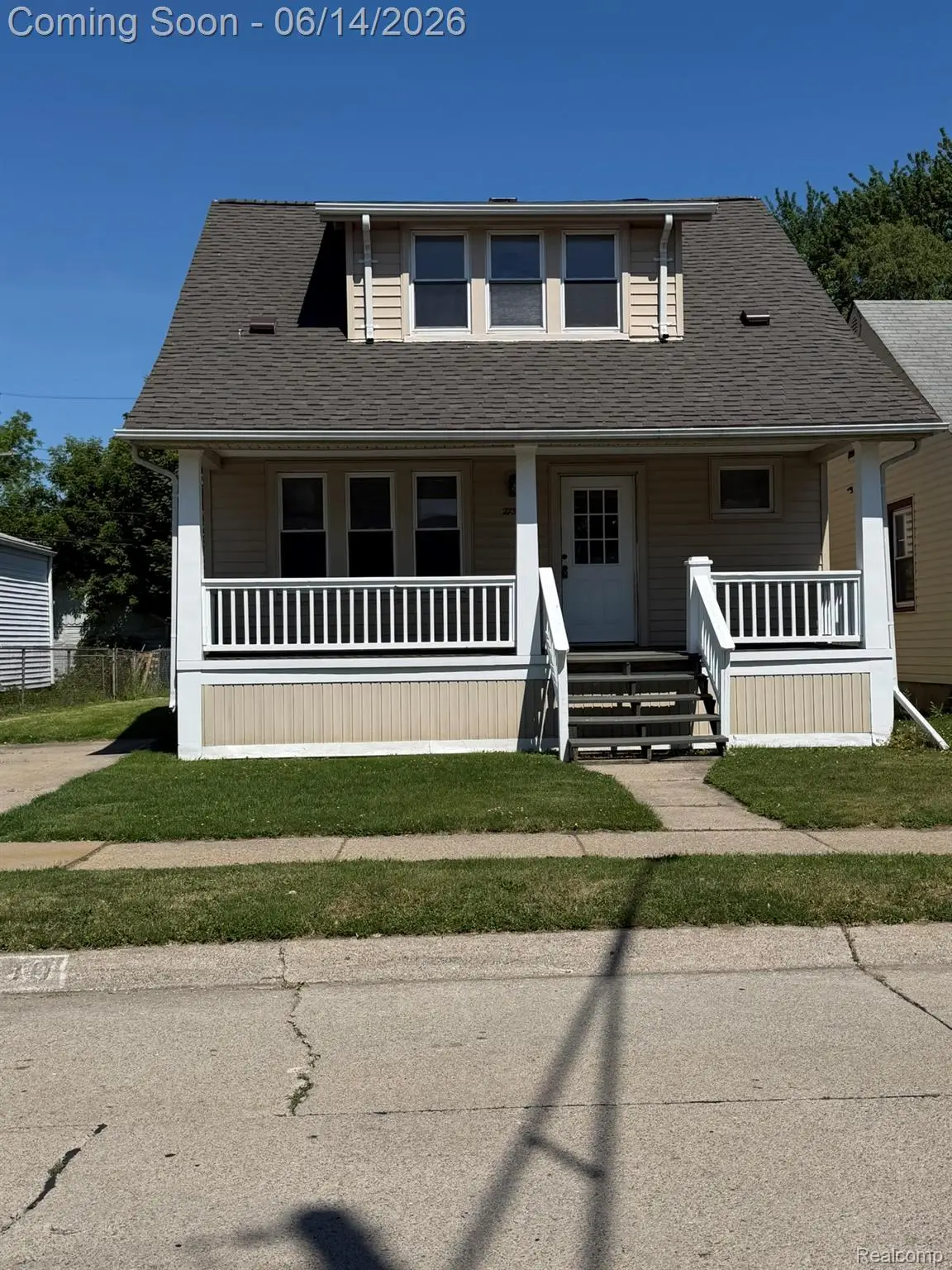 27390 Elmhurst Street, Roseville, MI 48066 - #1