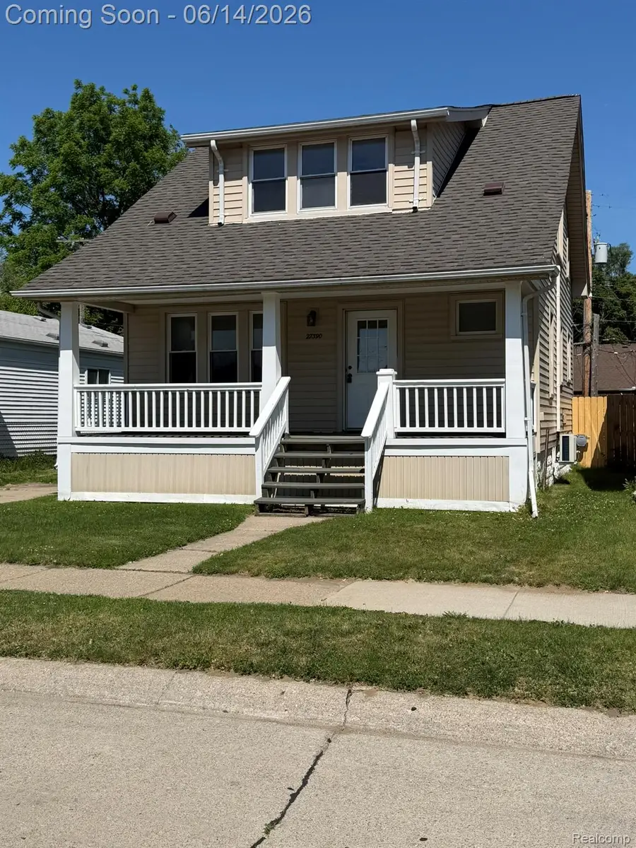 27390 Elmhurst Street, Roseville, MI 48066 - #2