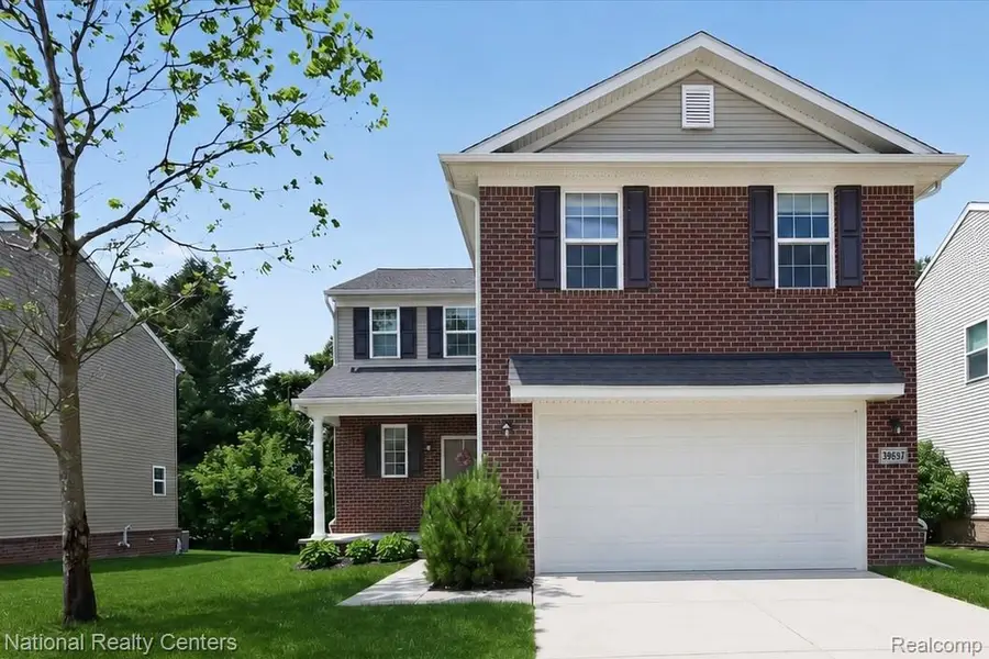 59697 Twin Pines Drive, New Hudson, MI 48165 - #2