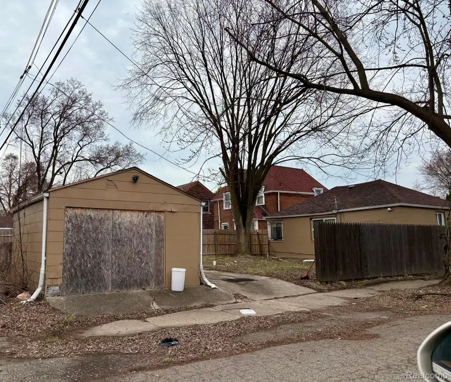 11205 Kennebec Street, Detroit, MI 48205 - #2