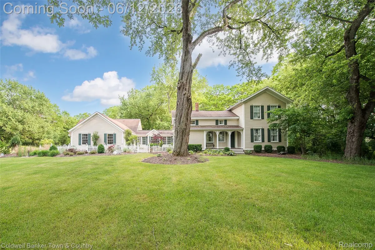 10196 Faussett Road, Fenton, MI 48430 - #1