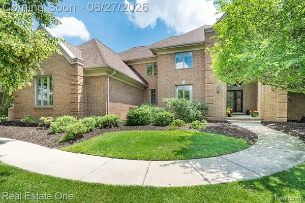 3347 Saint George Court, Rochester, MI 48306