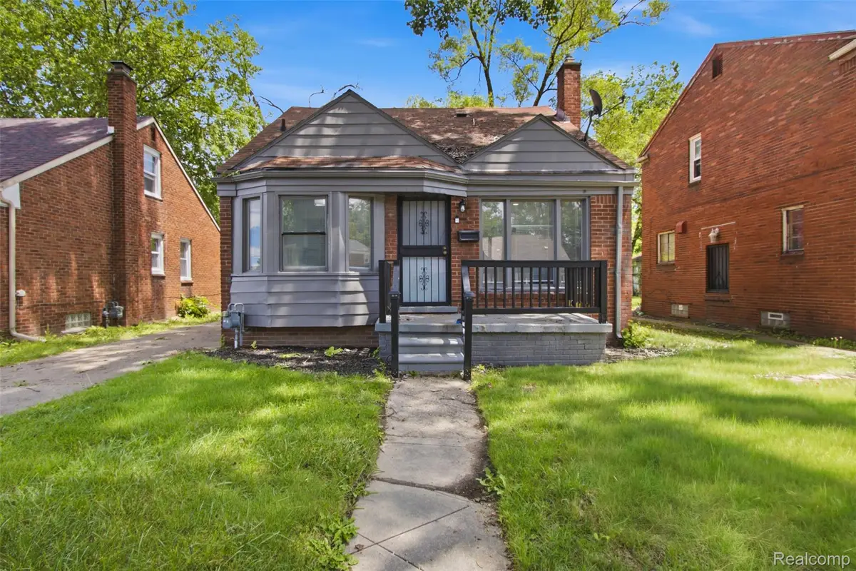 18282 Freeland Street, Detroit, MI 48235 - #1