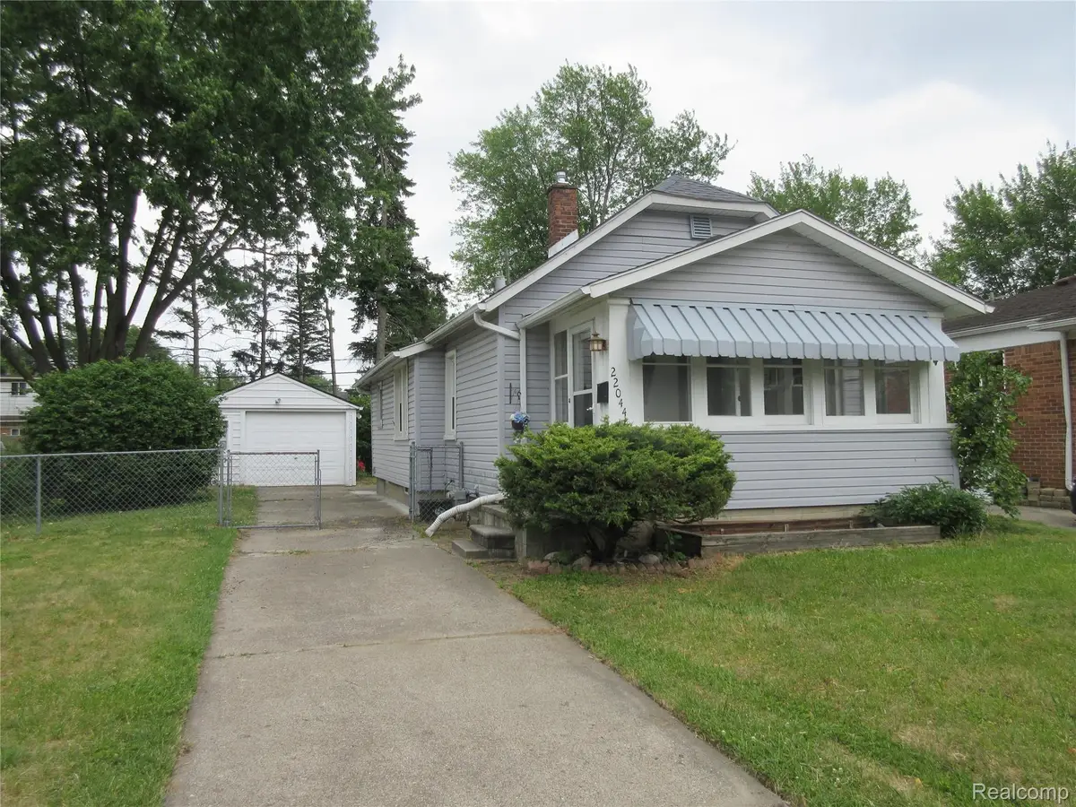 22044 Elmwood Avenue, Eastpointe, MI 48021 - #1