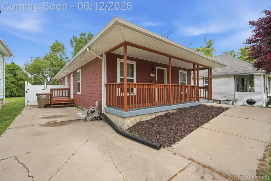 311 Ferry Avenue, Pontiac, MI 48341 - #3