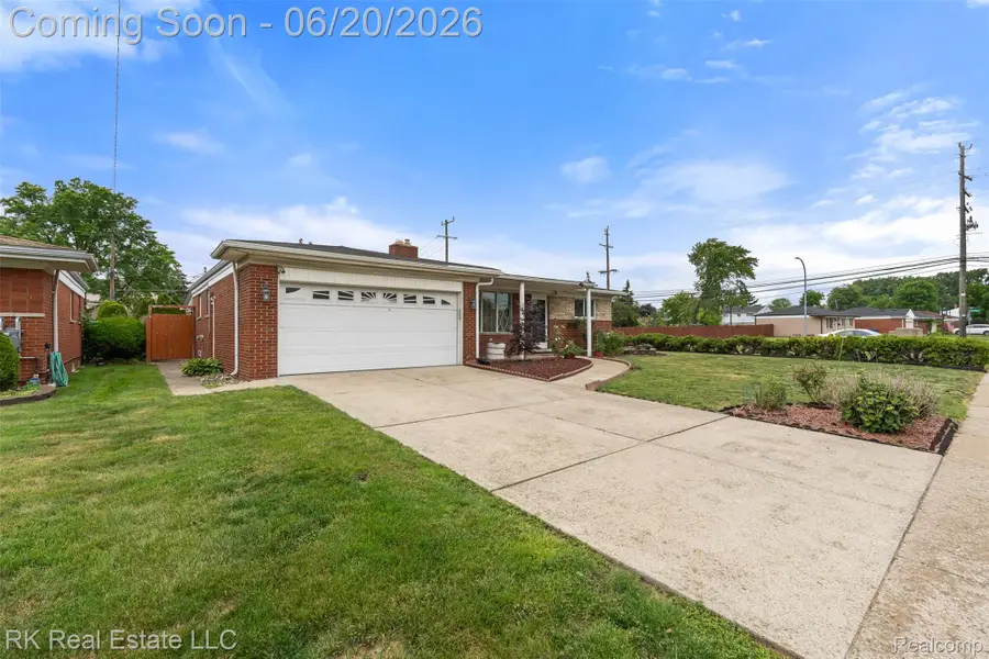 28987 James Drive, Warren, MI 48092 - #3