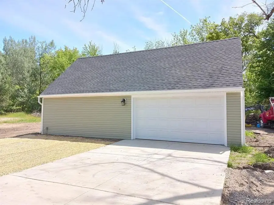 6537 Pardee Road, Taylor, MI 48180 - #2