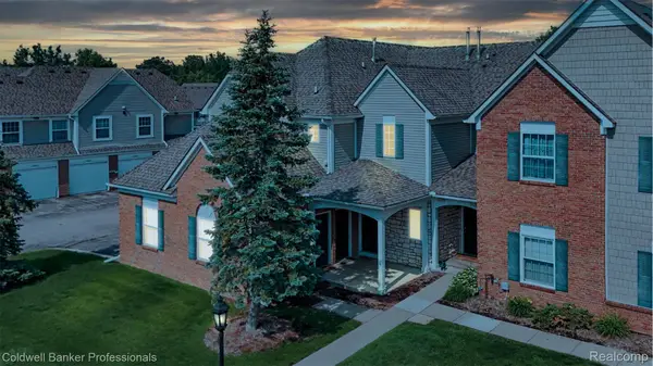 54762 Monarch Drive, Utica, MI 48316