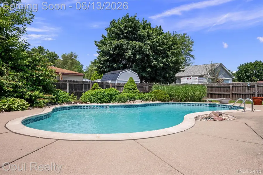 1218 Barchester Street, Westland, MI 48186 - #3