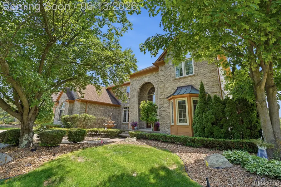 2935 Ivy Hill Drive, Commerce Township, MI 48382 - #3
