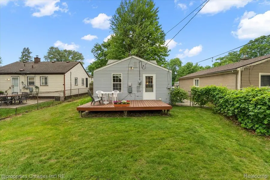 27428 Townley Street, Madison Heights, MI 48071 - #2
