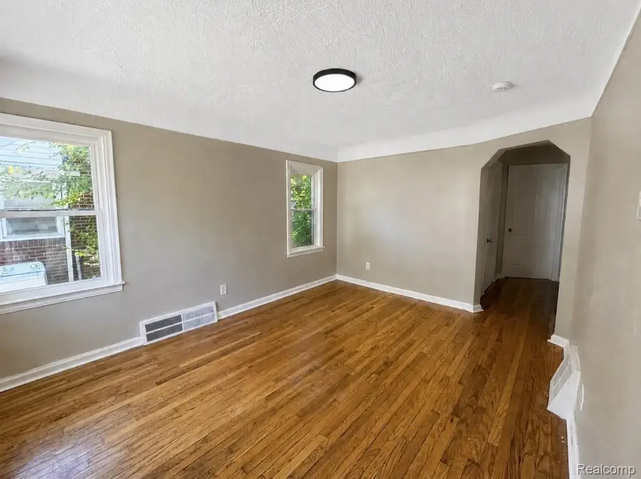 19931 Oakfield Street, Detroit, MI 48235 - #3