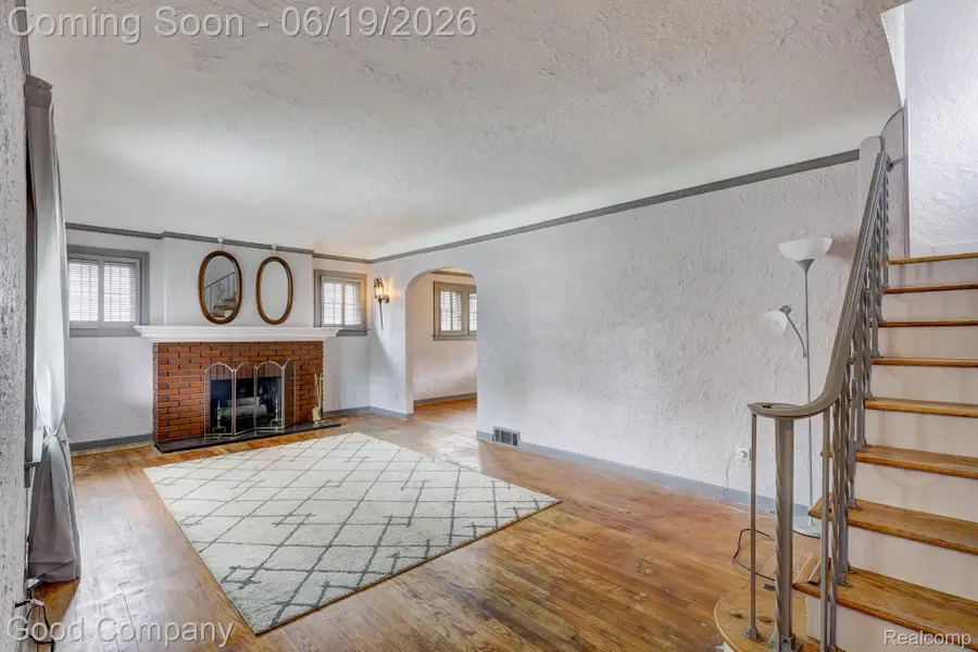6464 Coleman Street, Dearborn, MI 48126 - #3
