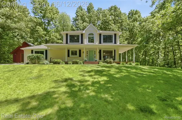 3559 Perry Lake Road, Ortonville, MI 48462