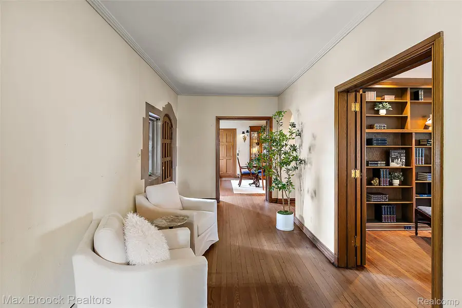 65 Lone Pine Road, Bloomfield Hills, MI 48304 - #3