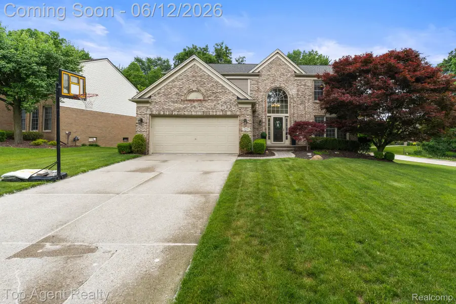 1570 Sugar Maple Way, West Bloomfield, MI 48324 - #3
