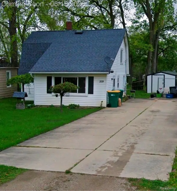 209 Park Street, Gaines, MI 48436