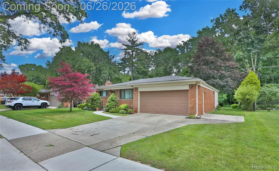 14628 Yale Street, Livonia, MI 48154 - #2