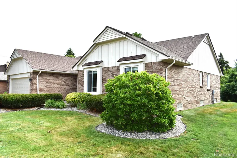 16318 White Haven Drive, Northville, MI 48168 - #3