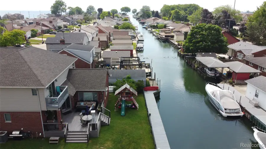22434 Lange Street, Saint Clair Shores, MI 48080 - #3