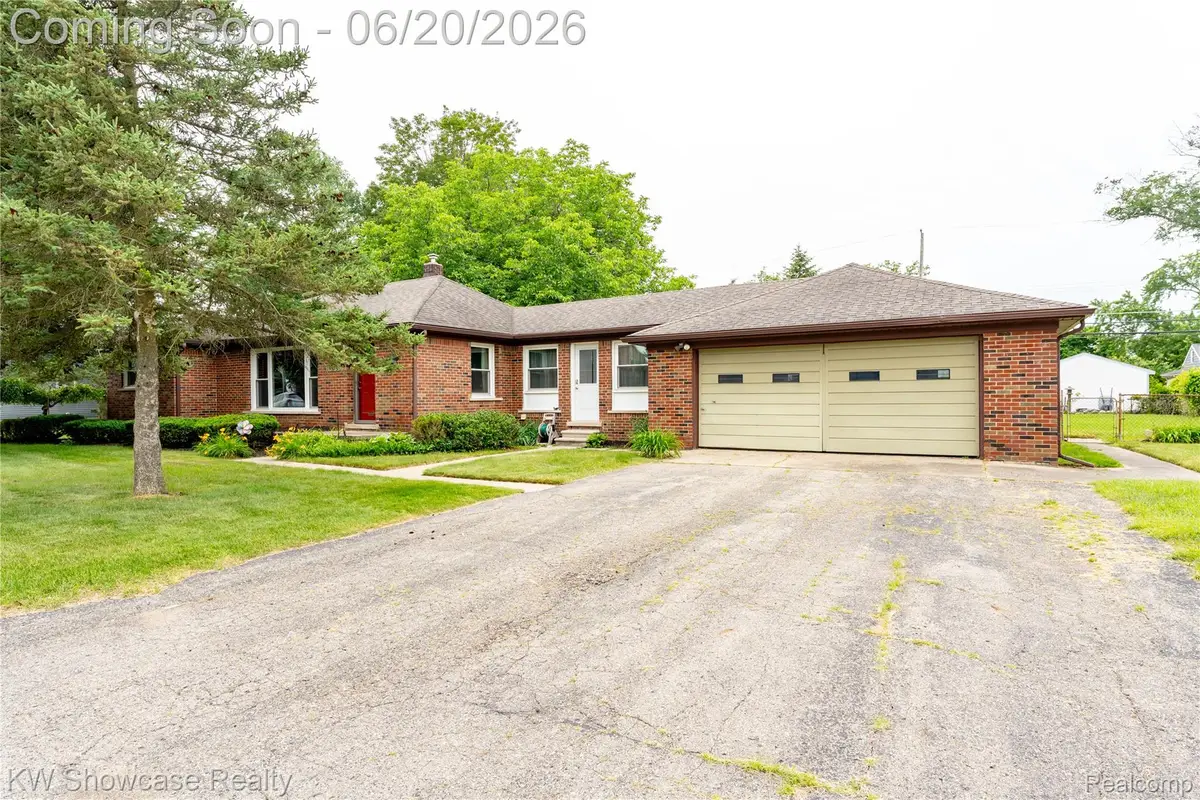 19175 Shadyside Street, Livonia, MI 48152 - #1