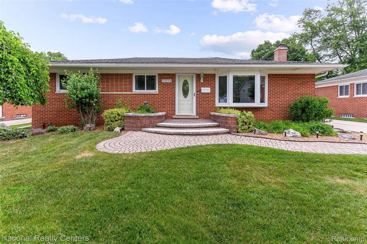 23054 Cora Avenue, Farmington Hills, MI 48336 - #1