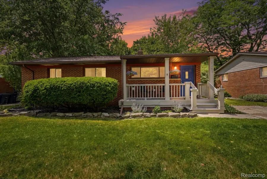 1061 Western Drive, Ann Arbor, MI 48103 - #2
