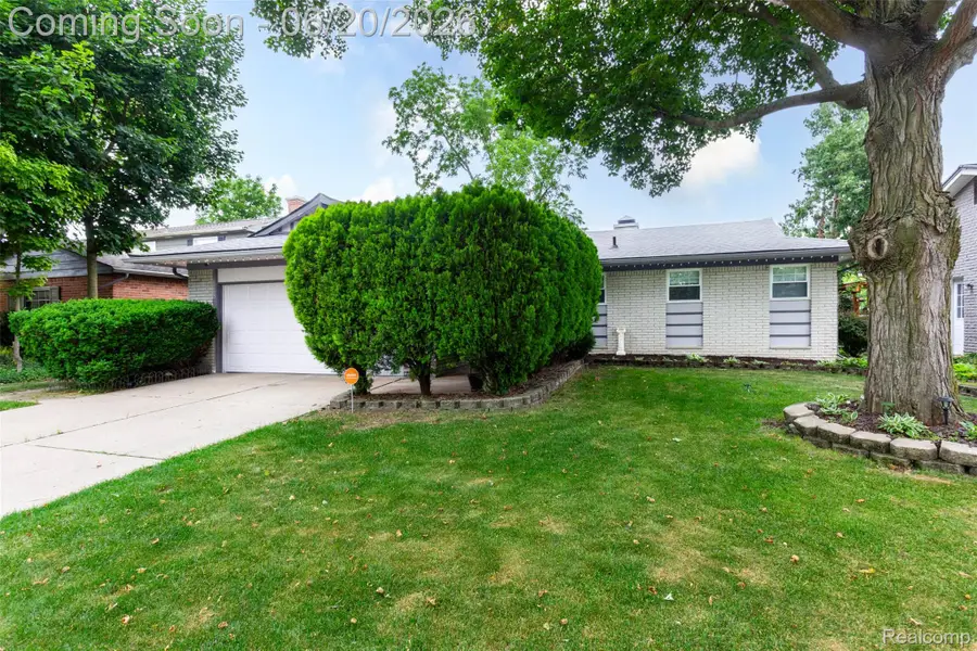 1454 Pine Valley Boulevard, Ann Arbor, MI 48104 - #2