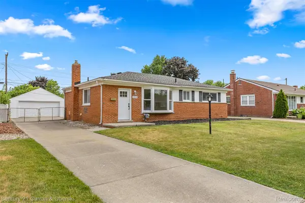 35158 Parkdale Street, Livonia, MI 48150