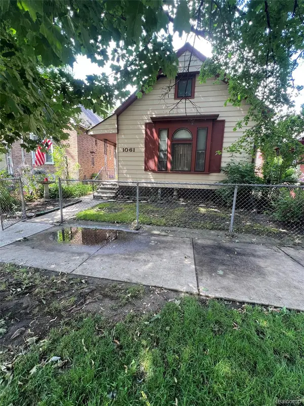 1061 Lansing Street, Detroit, MI 48209