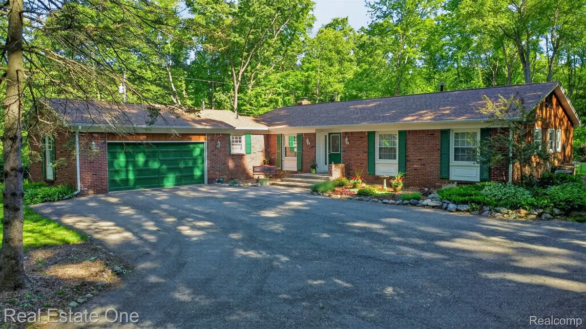 5466 Grange Hall Road, Holly, MI 48442 - #1