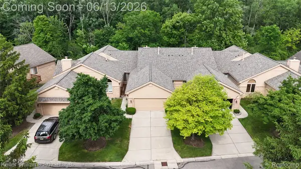 21850 River Ridge Trail, FarmingtonHills, MI 48335