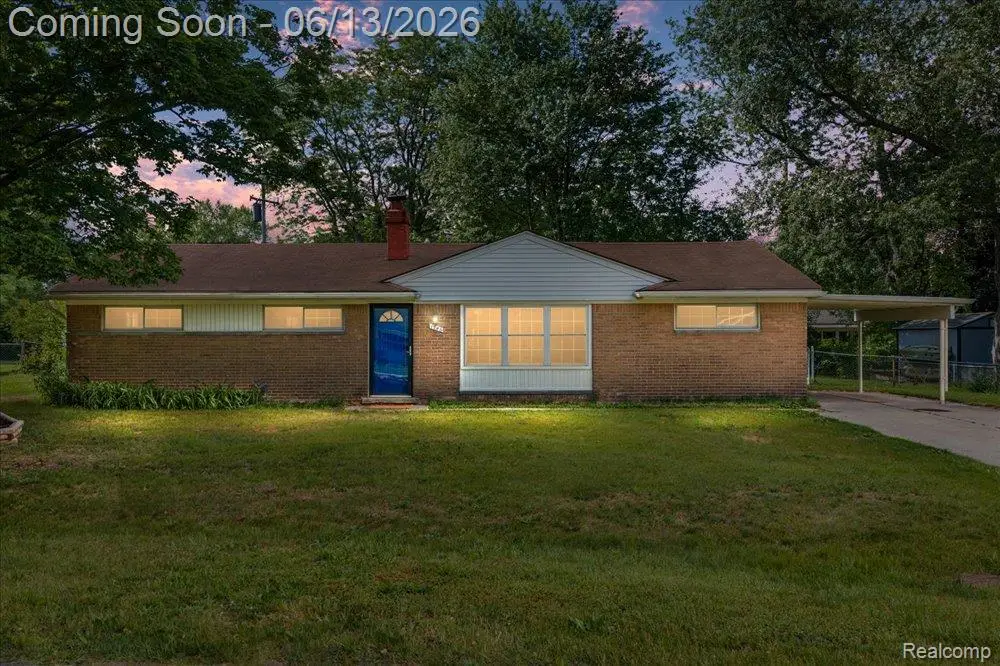 1746 Ashstan Drive, Walled Lake, MI 48390 - #1